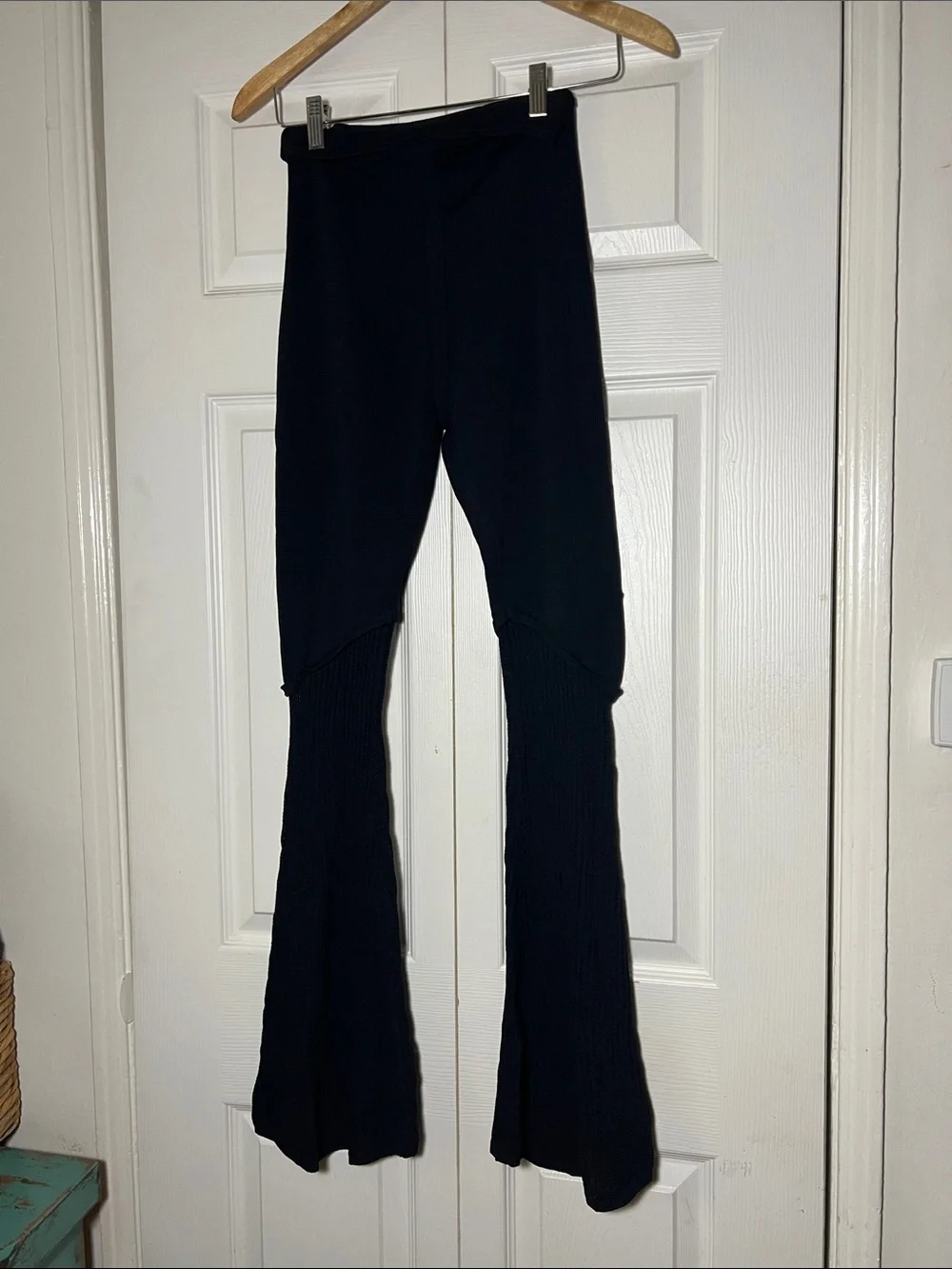 NWT RUVE Black Knit Flare pant Mesh cut out Women’s Small